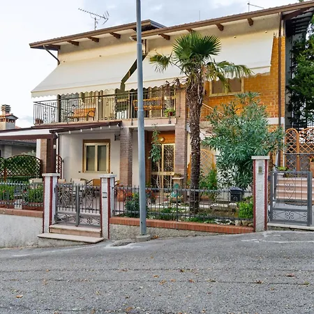 Pleasant With Courtyard