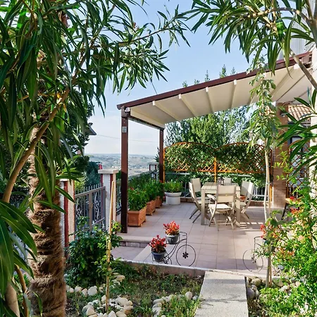 Appartamento Pleasant With Courtyard *