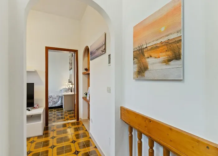 Pleasant With Courtyard