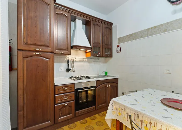 Διαμέρισμα Pleasant With Courtyard Saludecio