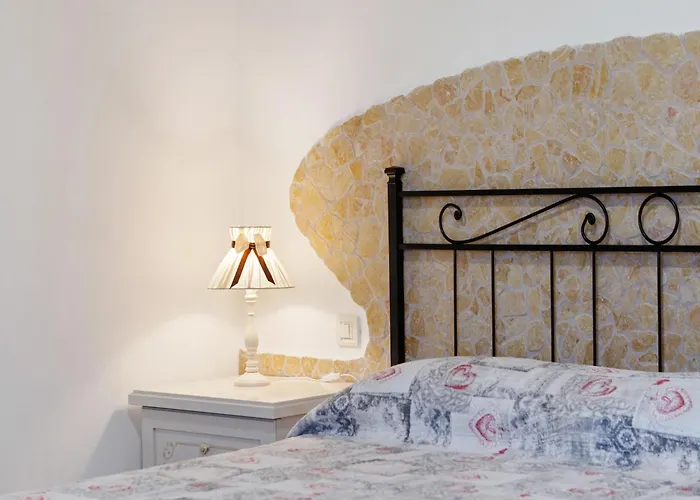 Pleasant With Courtyard Saludecio